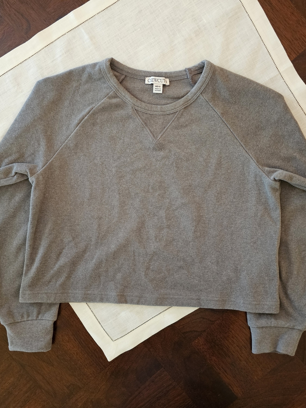 J Crew Crewcuts Girls Gray Rib Cropped Long-Sleeve Sweatshirt Raglan Top M 8-9